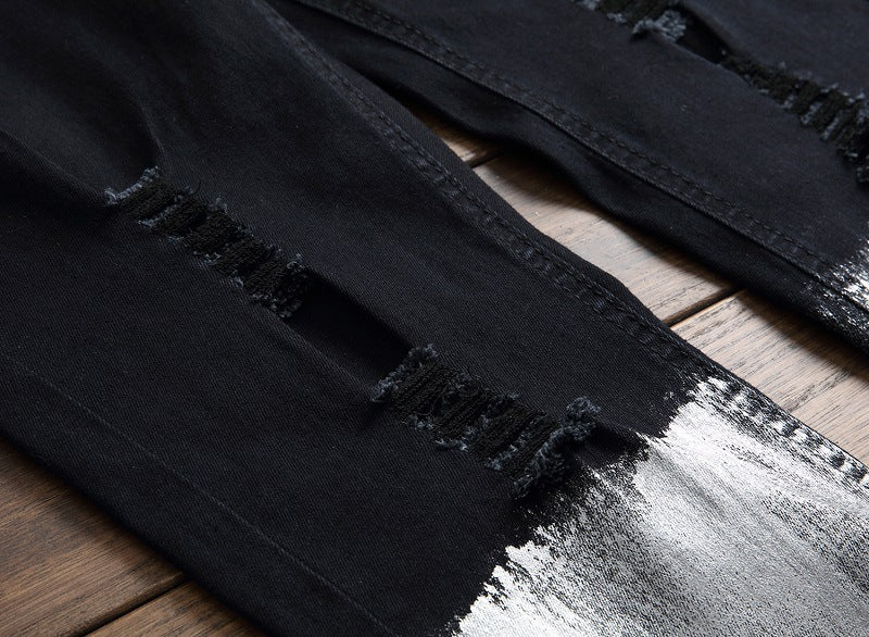 Basic Herrenjeans: Klassischer Style und Komfort mit Used-Details