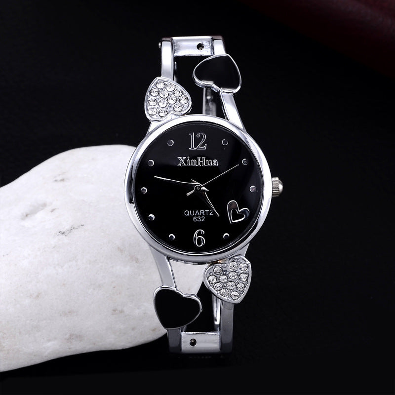 Damenuhren mit Diamanten – Uhr im britischen Stil
